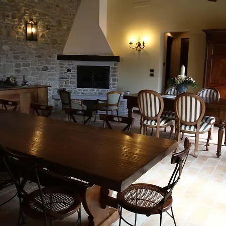 Corte Del Sasso - And Breakfast